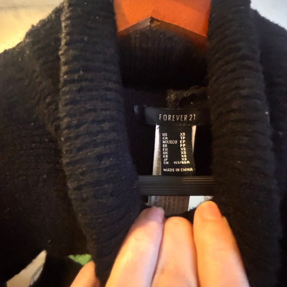 ⭐️NEW Forever 21 Black 2 pc Long Sleeve Cutout Dress - Picture 6 of 8